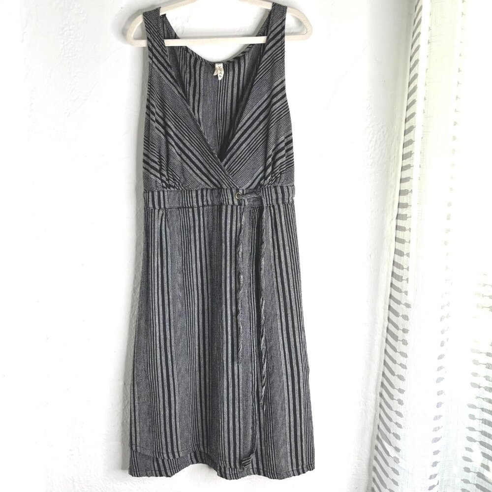 Avatar Striped Sleeveless Midi Dress With Belt Size XXS Halloween Beetlejuice